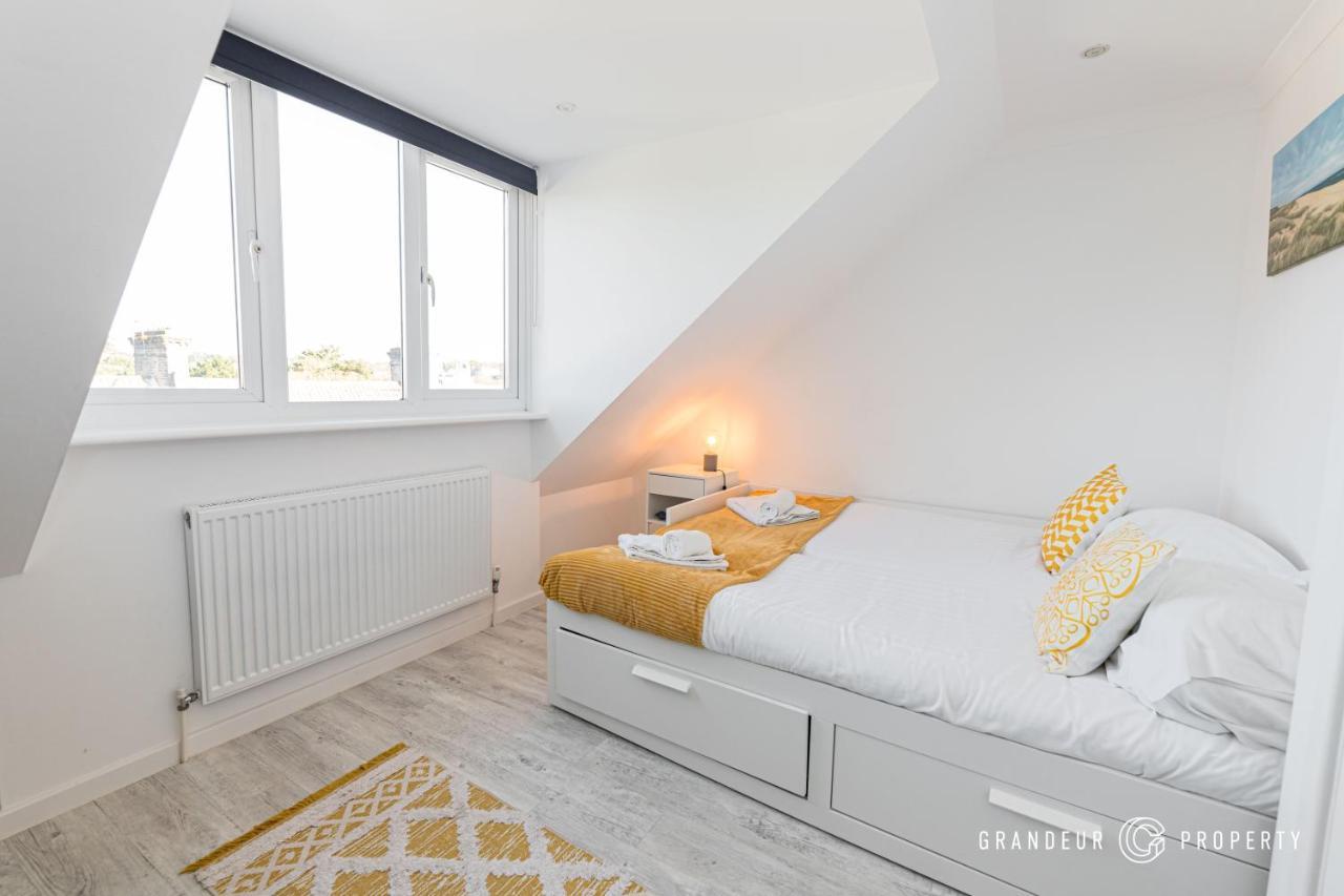 Driftwood By Grandeur Property Bournemouth Bagian luar foto