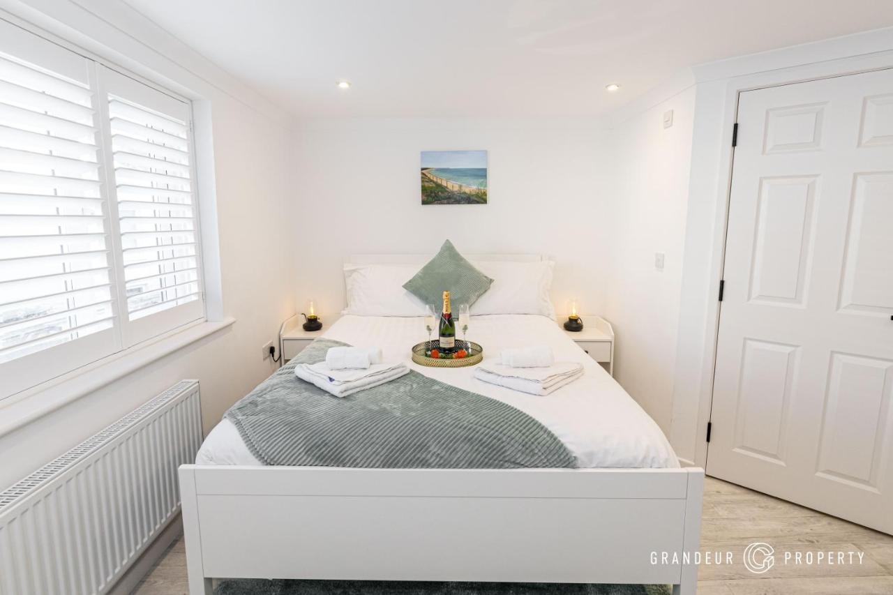 Driftwood By Grandeur Property Bournemouth Bagian luar foto